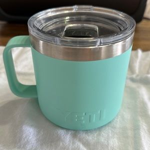 Yeti coffee cup